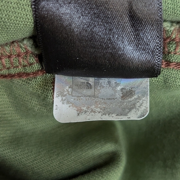The North Face Heritage Camo Cargo Pants Size 4 Green Cargo Pockets - Picture 10 of 14